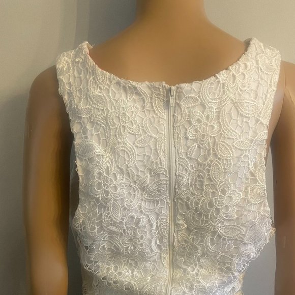 Beautiful Floral Two-Piece Prom Dress - Picture 4 of 6